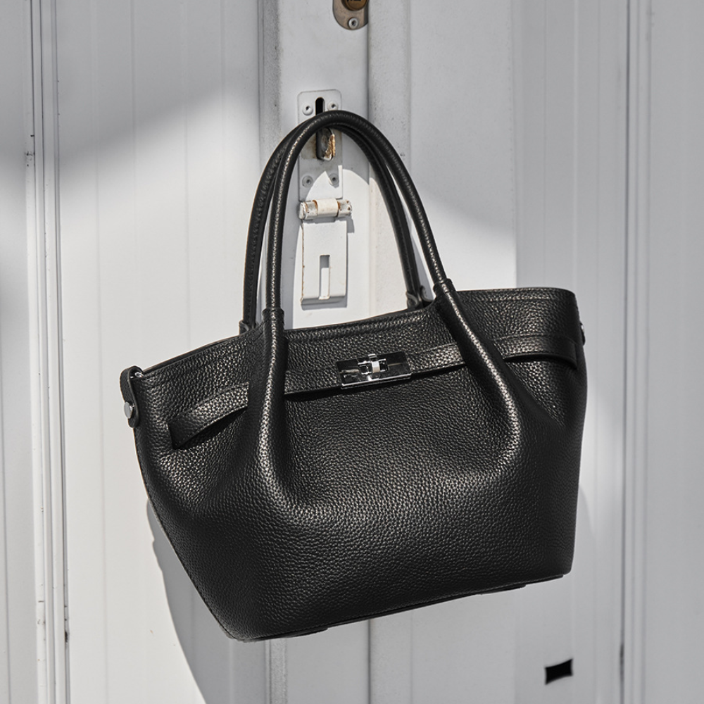 Adeline leather bag